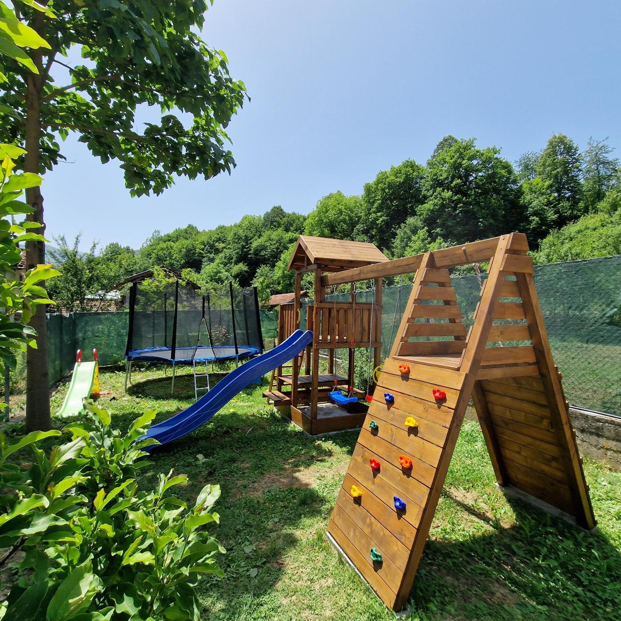 Guest House Ivan Cherni Osum Dış mekan fotoğraf